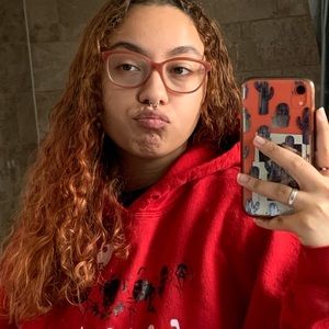 Meet your Posher, Sheila